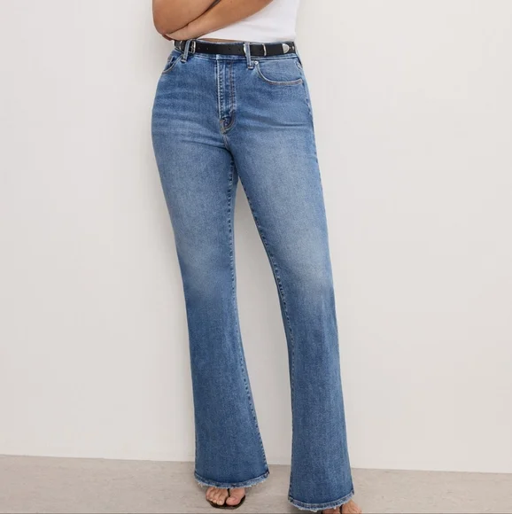 EUC Good American Size 6/28 Good Legs Mid Rise Flare Blue Jeans!! - Picture 8 of 16